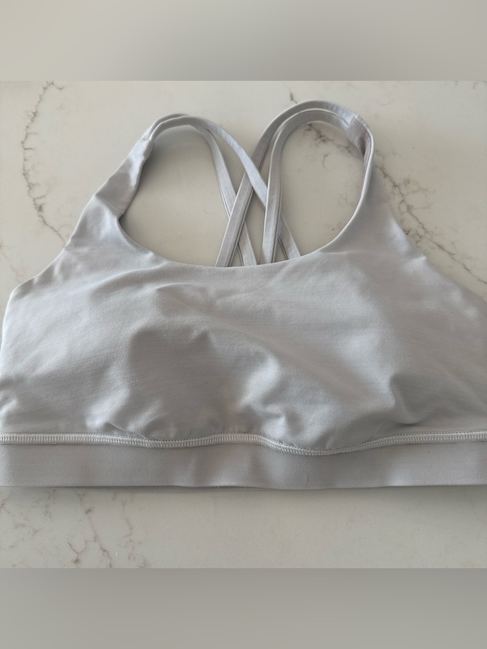 Lululemon Sports Bra - size 8. EUC. Off white/light gray